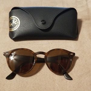 Rayban RB2180